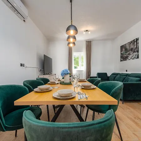 别墅 Family Oasis Zadarvillas